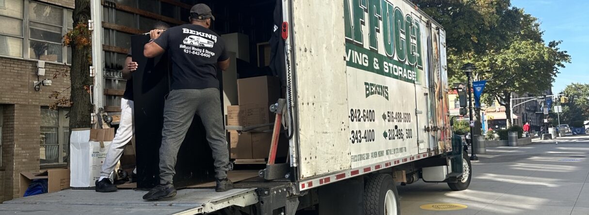 Maffucci Moving Crew Working